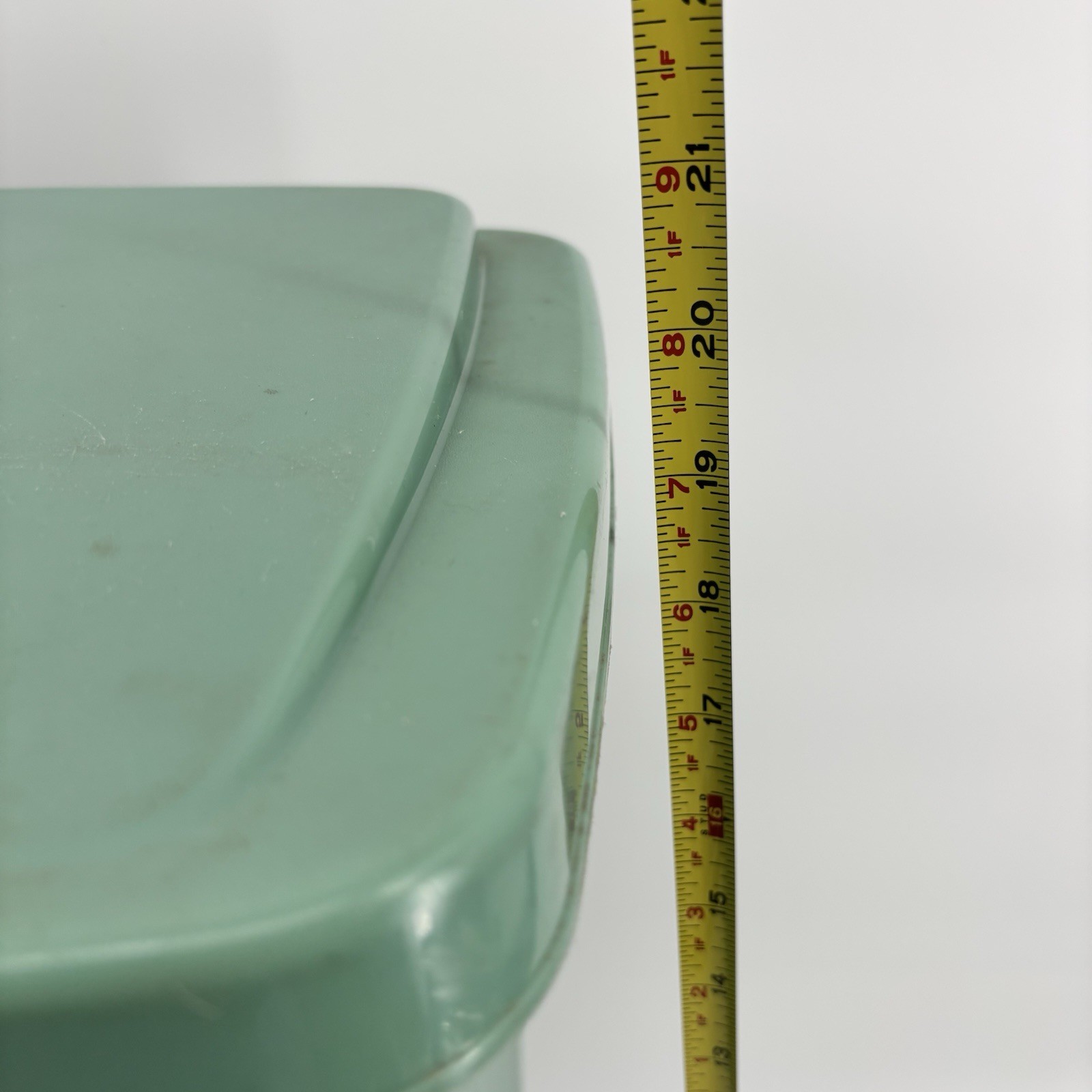 Vintage Rubbermaid Front Step-On Rectangle Trash Can Green With Lid