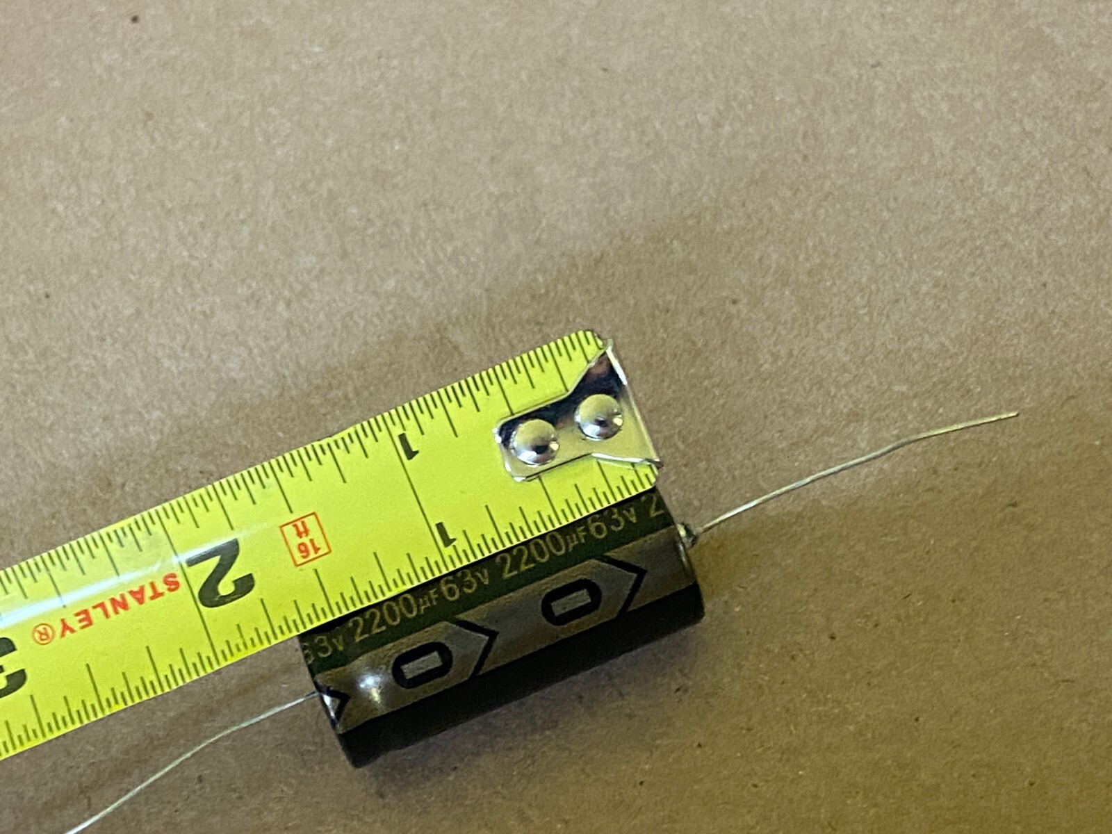 10pc Electrolytic Capacitor Axial 2000hr 105℃ RoHS 2200uF 63V φ18x40mm Supertech