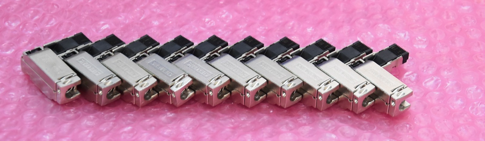 Siemens Industrial Ethernet / 6GK1901-1BB20-2AA0 / 2×2 RJ45 Plug 90° / 10 Pack