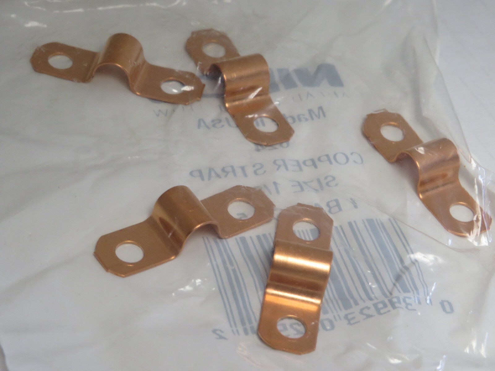 25 ) NIBCO ( U624-1/8 ) WROT COPPER TUBE STRAP FOR 1/8″ TUBE, 2 MOUNTNG HOLES