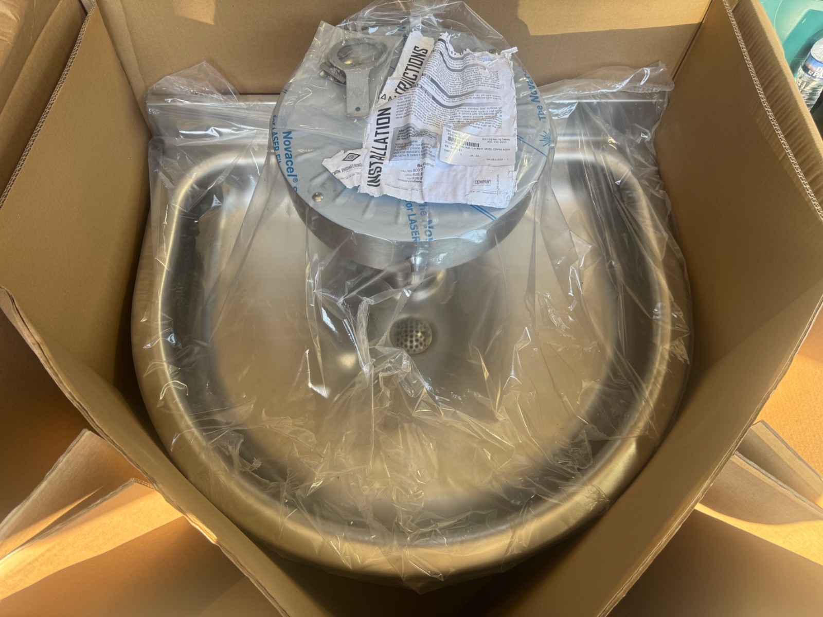 Acorn Engineering 3423ADA -0003 3 Person Hand Wash Fountain ADA Compliant New!