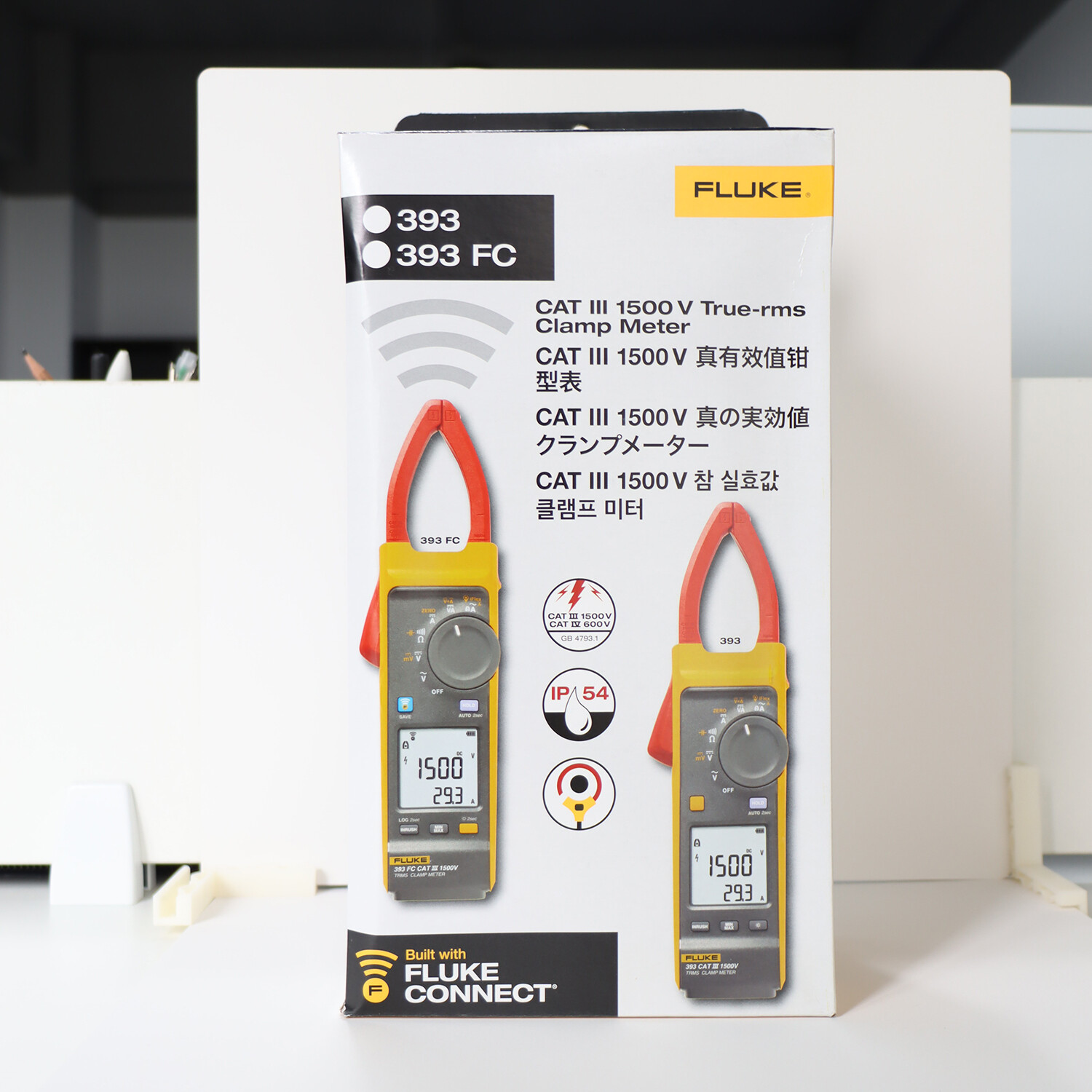 Fluke 393 FC CAT III 1500V TRMS Wireless Clamp Meter with iFlex, IP54-Rated