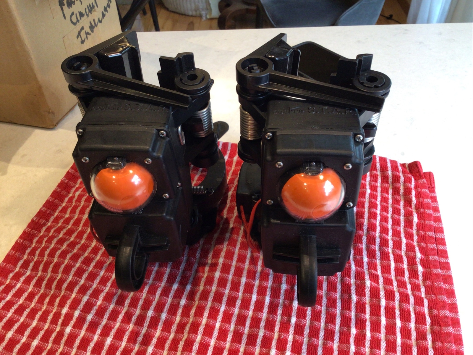 Cooper S.T.A.R. pathfinder variable trip circuit indicator S320-77-1 Pair