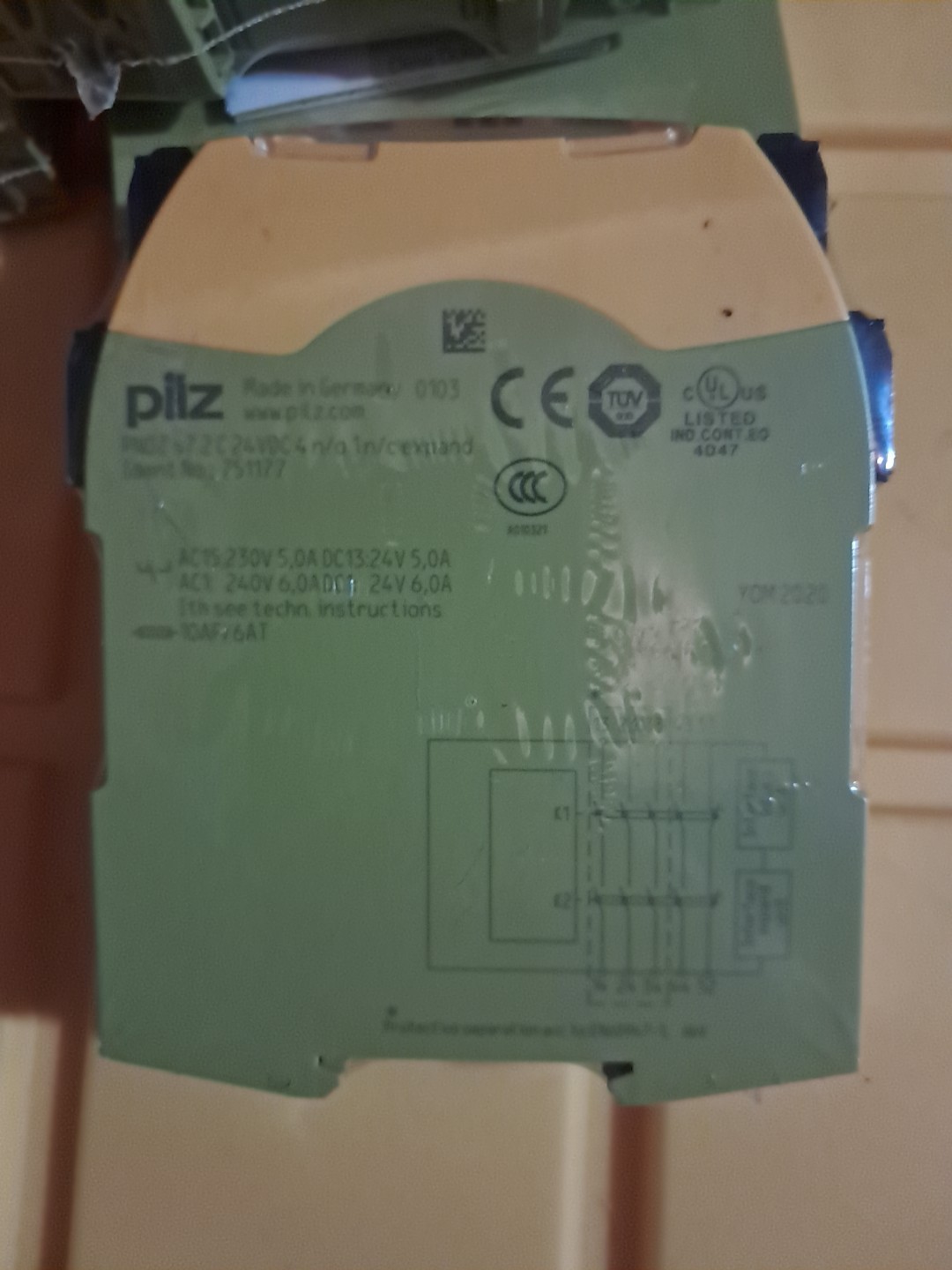 New Pilz 751177 Safety Relay.Genuine Factory Sealed