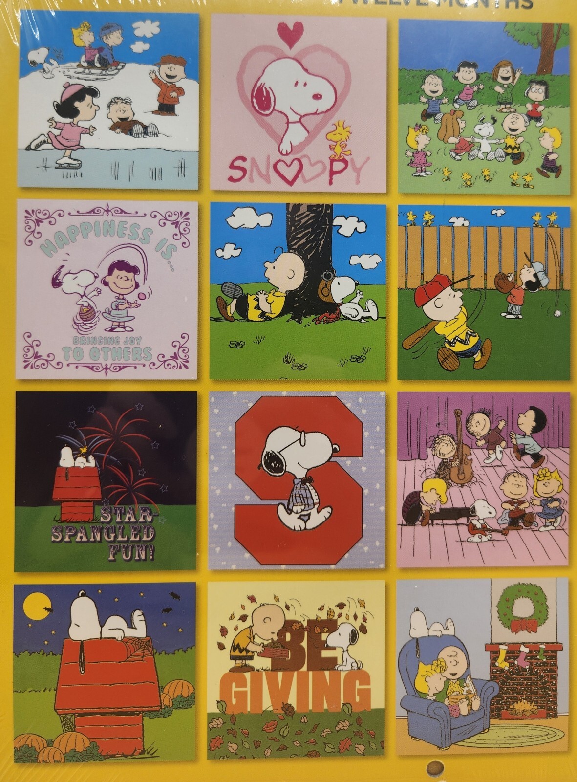 2020 PEANUTS 12 months WALL CALENDAR Sealed Snoopy & The Gang, BRAND NEW