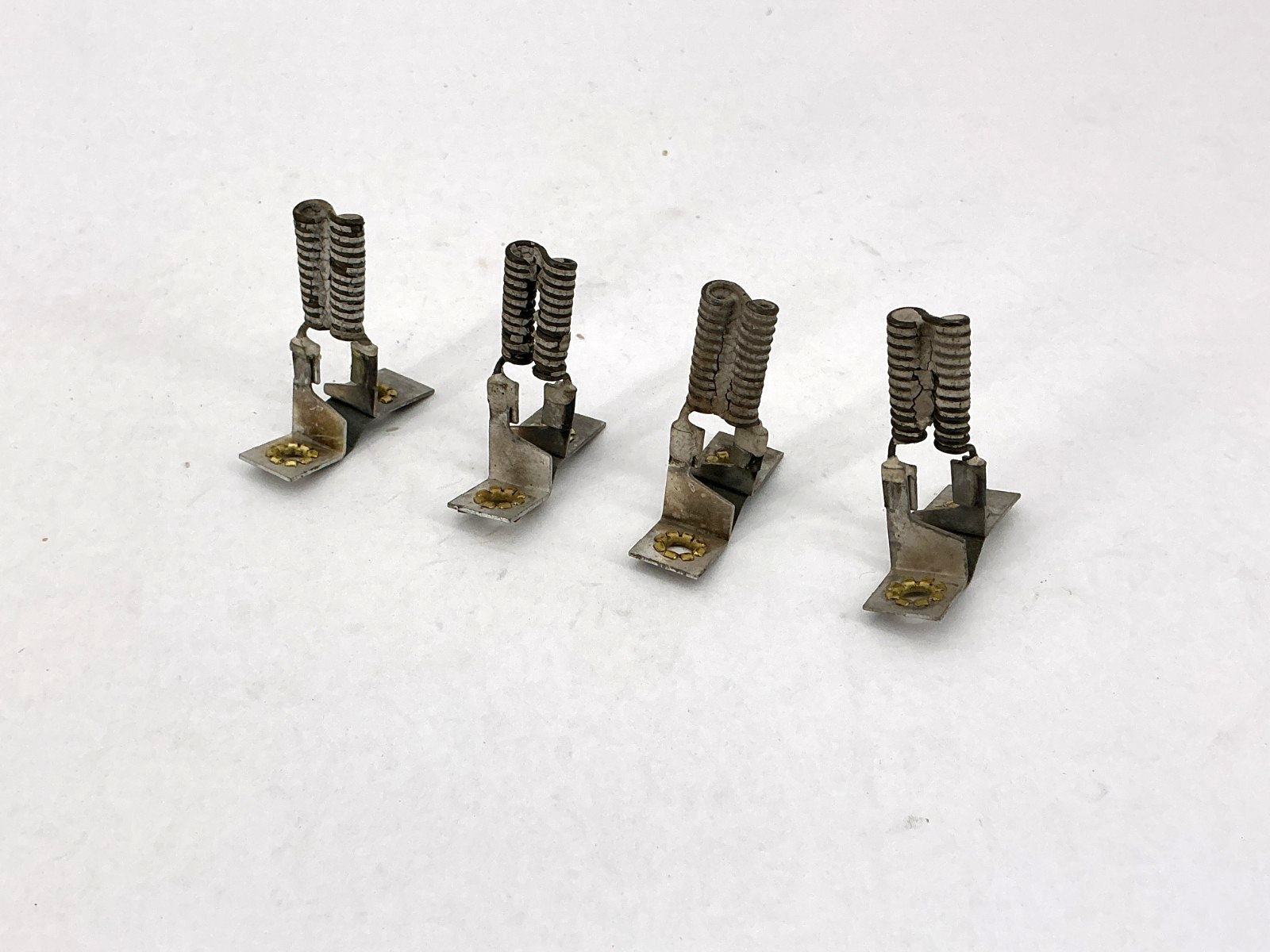 Lot of 4 New Square D AR2.98 Overload Relay Thermal Unit
