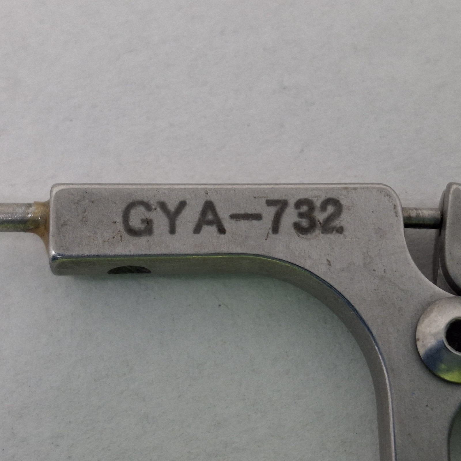 Circon ACMI GYA-732 Semi-Rigid Forceps