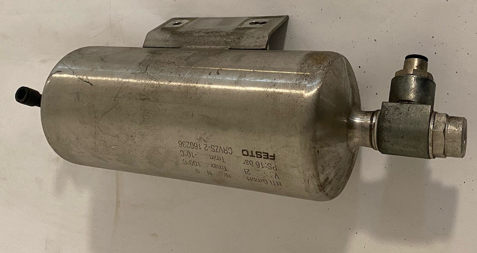 Festo CRVZS-2 Pneumatic Air Reservoir, G 1/2 Connection, 2 Liter, 160236