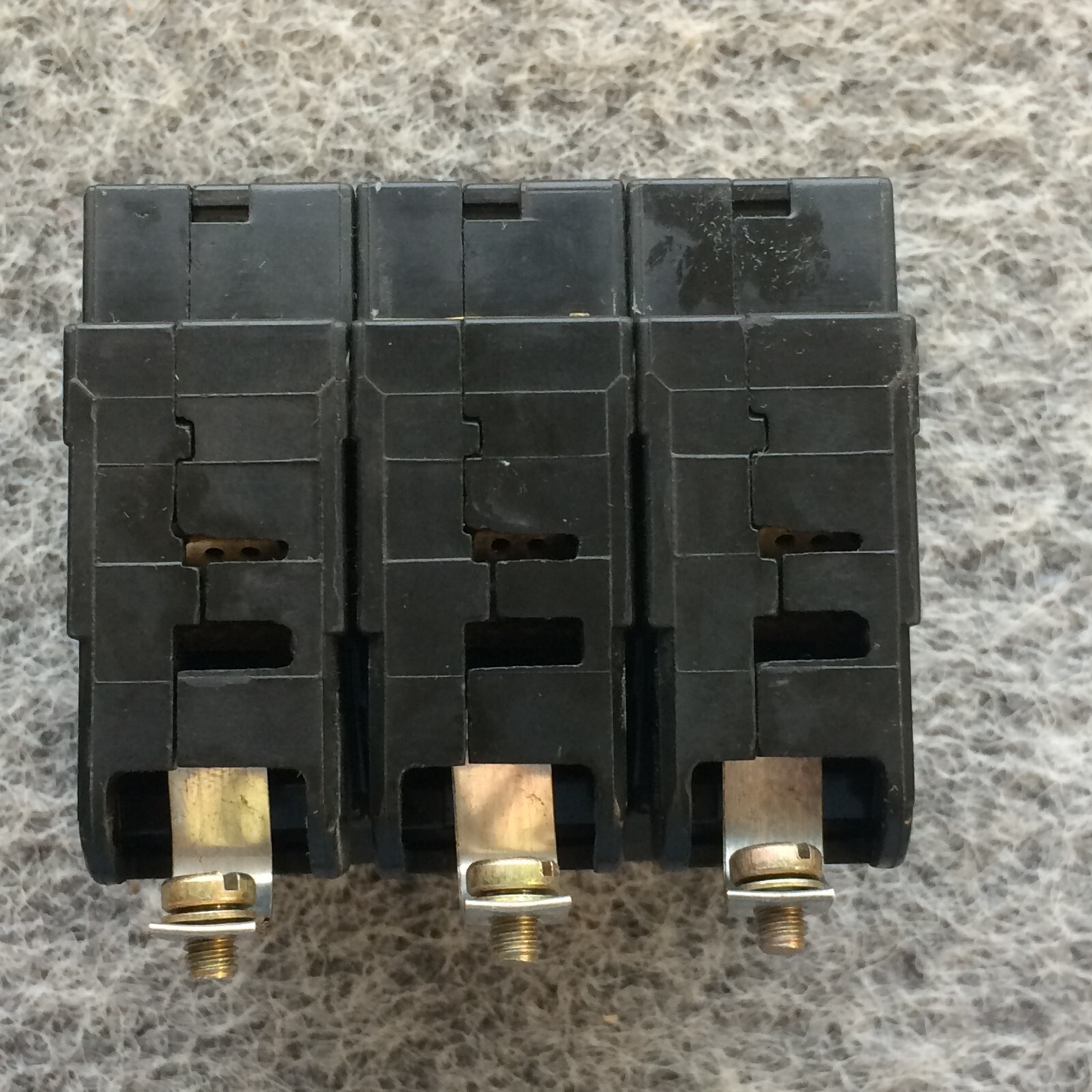 NOS Square D EHB34030 3 Pole Circuit Breaker 30 Amp – Ships Same Day –