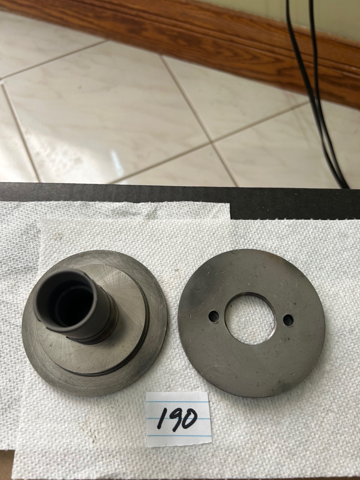 2-1/2″ GRINDING WHEEL HUB ADAPTER LEFT HAND USED EXCELLENT CONDITION #190