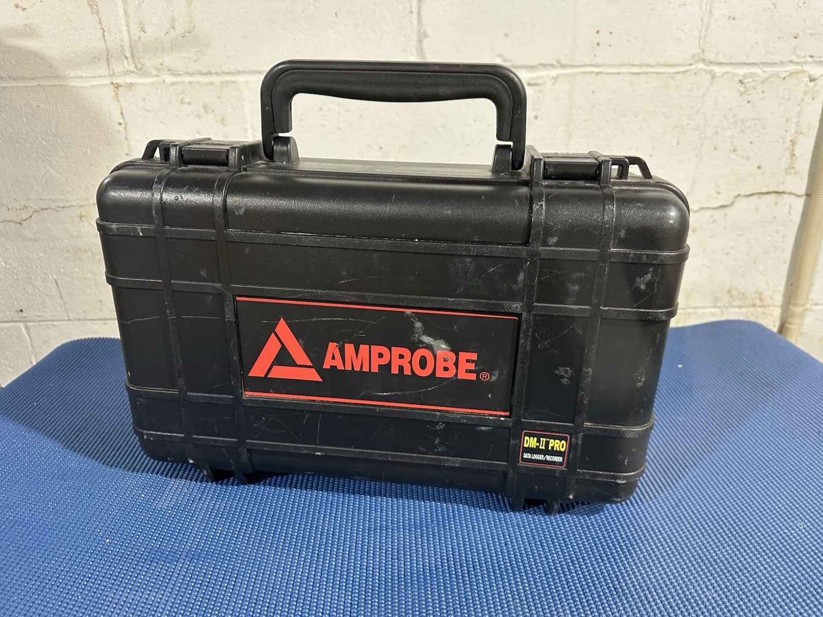 Amprobe DM-II Data Logger Recorder Part 995750. Used with Accessories and Case