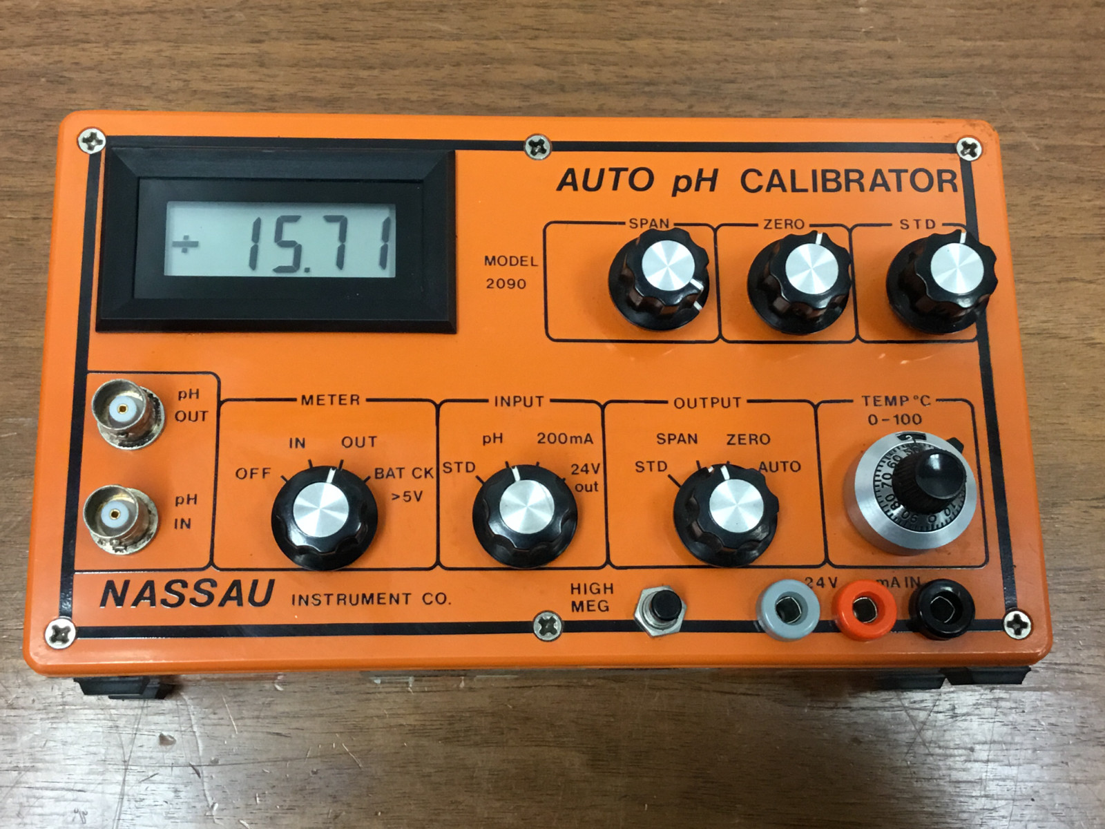 NASSAU – 2090 Auto Loop Calibrator
