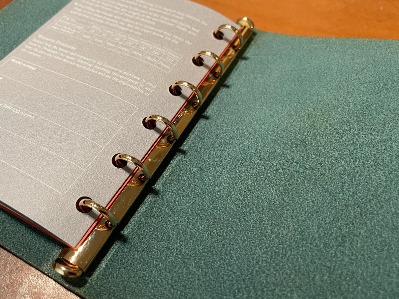 Liscio 6-Ring Leather Binder PLT5012 (Mini Size) + Accessories