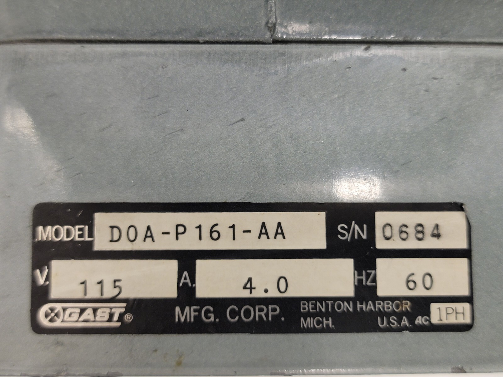 Gast MFG. Corp DOA-P161-AA Diaphragm Compressor or Vacuum Pump W/ Hose