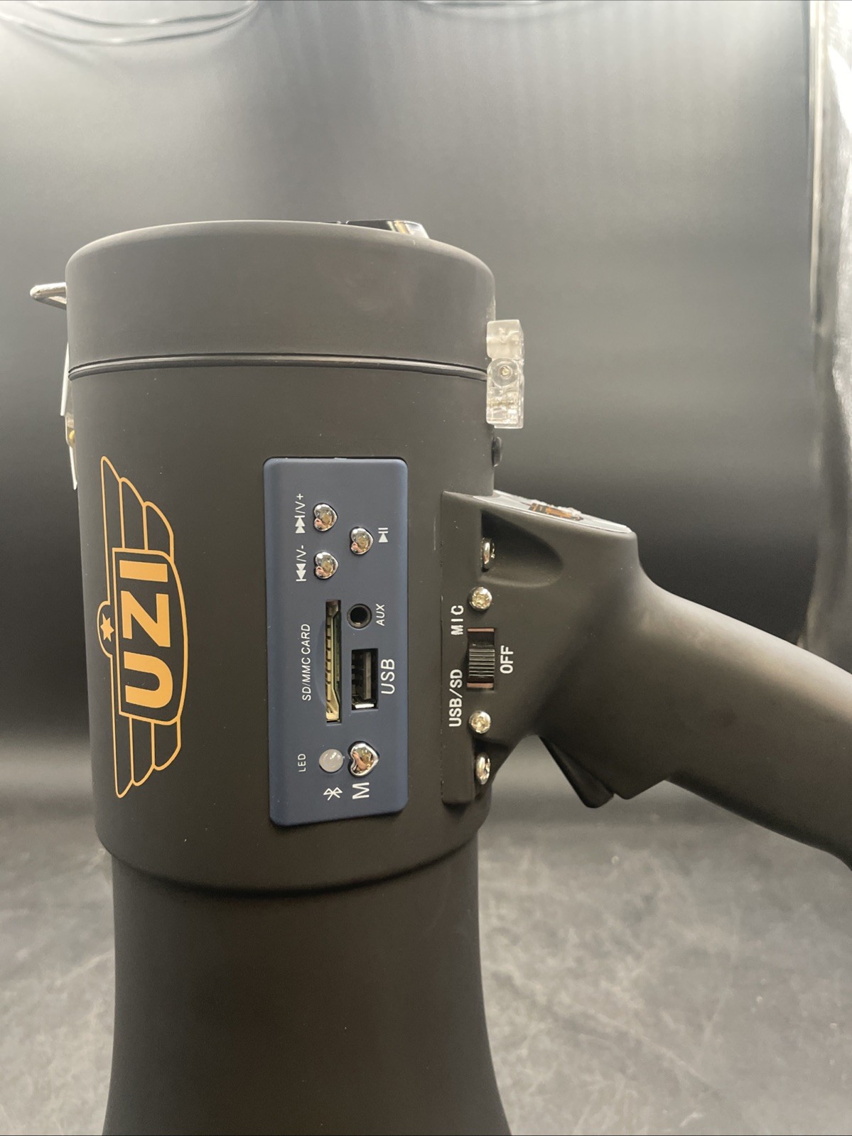 Uzi High Power Loud Big Bluetooth Megaphone 50W, Real Siren, Bullhorn, Etc.