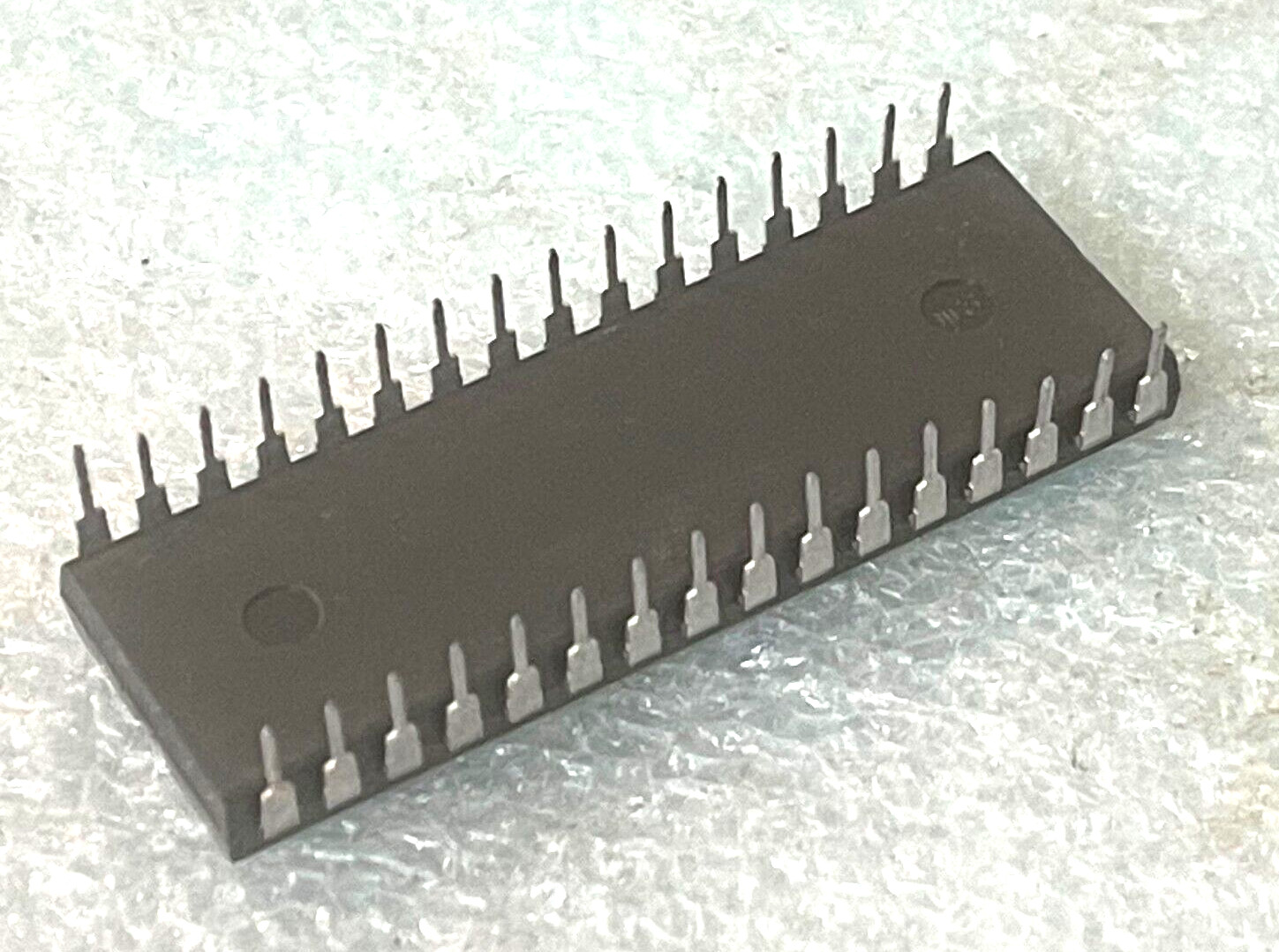 LOT OF 8: NEW MACRONIX MX 28F1000PL 32 PIN 1 MEG FLASH EEPROM DIP USA RM2-IC10