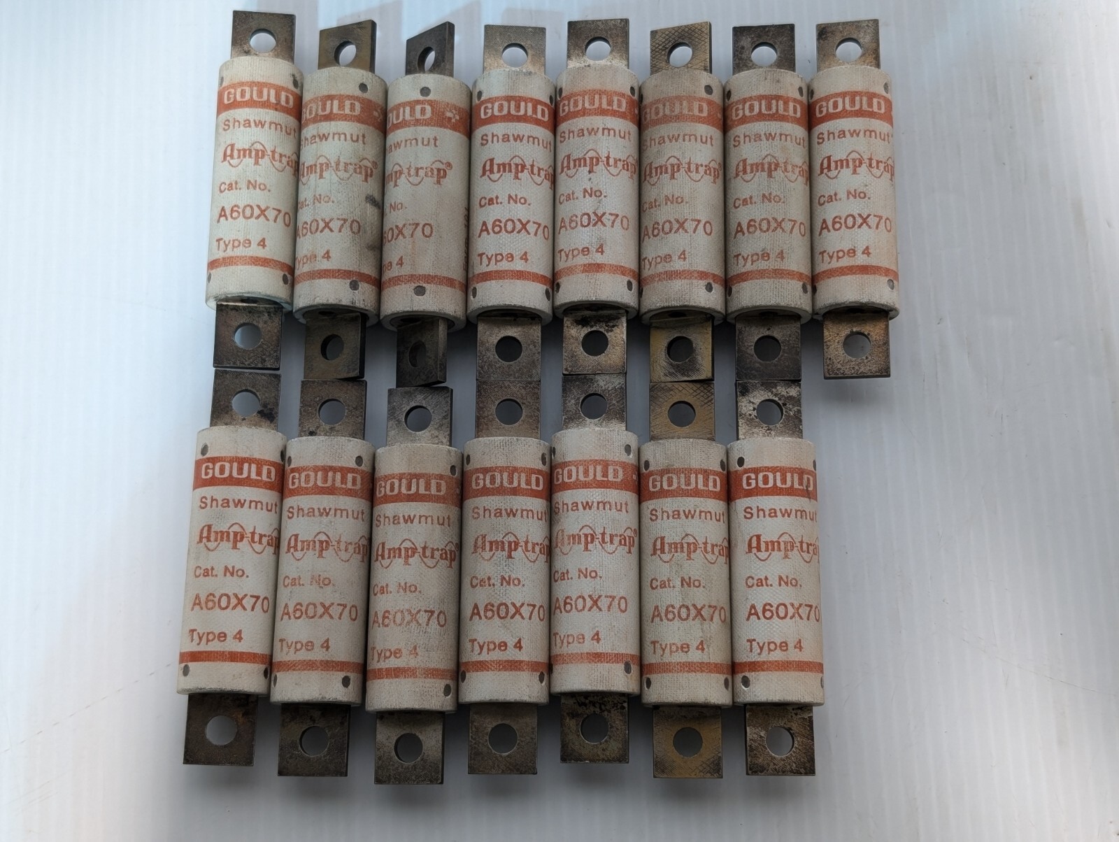 Lot of 15 Gould Shawmut A60X70 Fuses, 70A, 600VAC – Free Returns