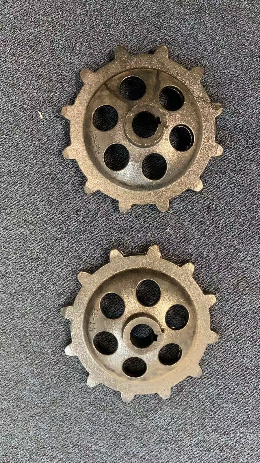 180x72x37 Rubber Track 12 Teeth Drive Axle Sprocket Wheel for Mini Excavator