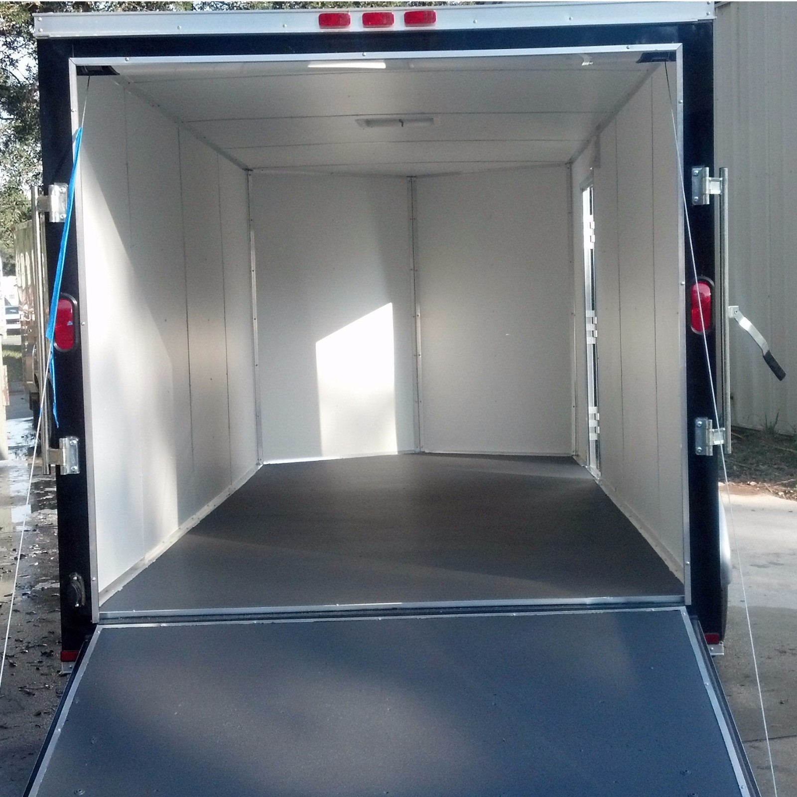 Truck Bedliner Polyurea Spray on Bedliner 5 Cases Kit (6 cartridges per case)