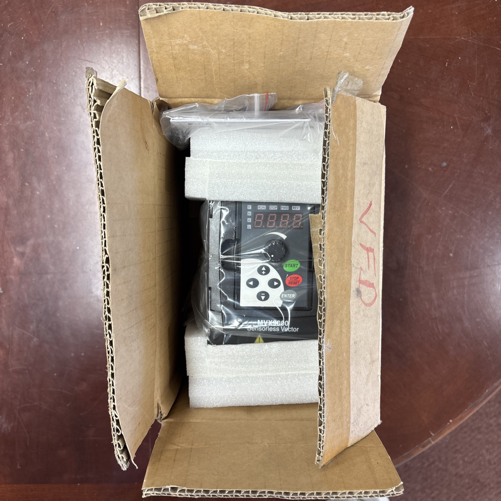 Eaton MVX002A0-2 Sensorless Vector MVX9000 240 VAC 3 ph 2hp