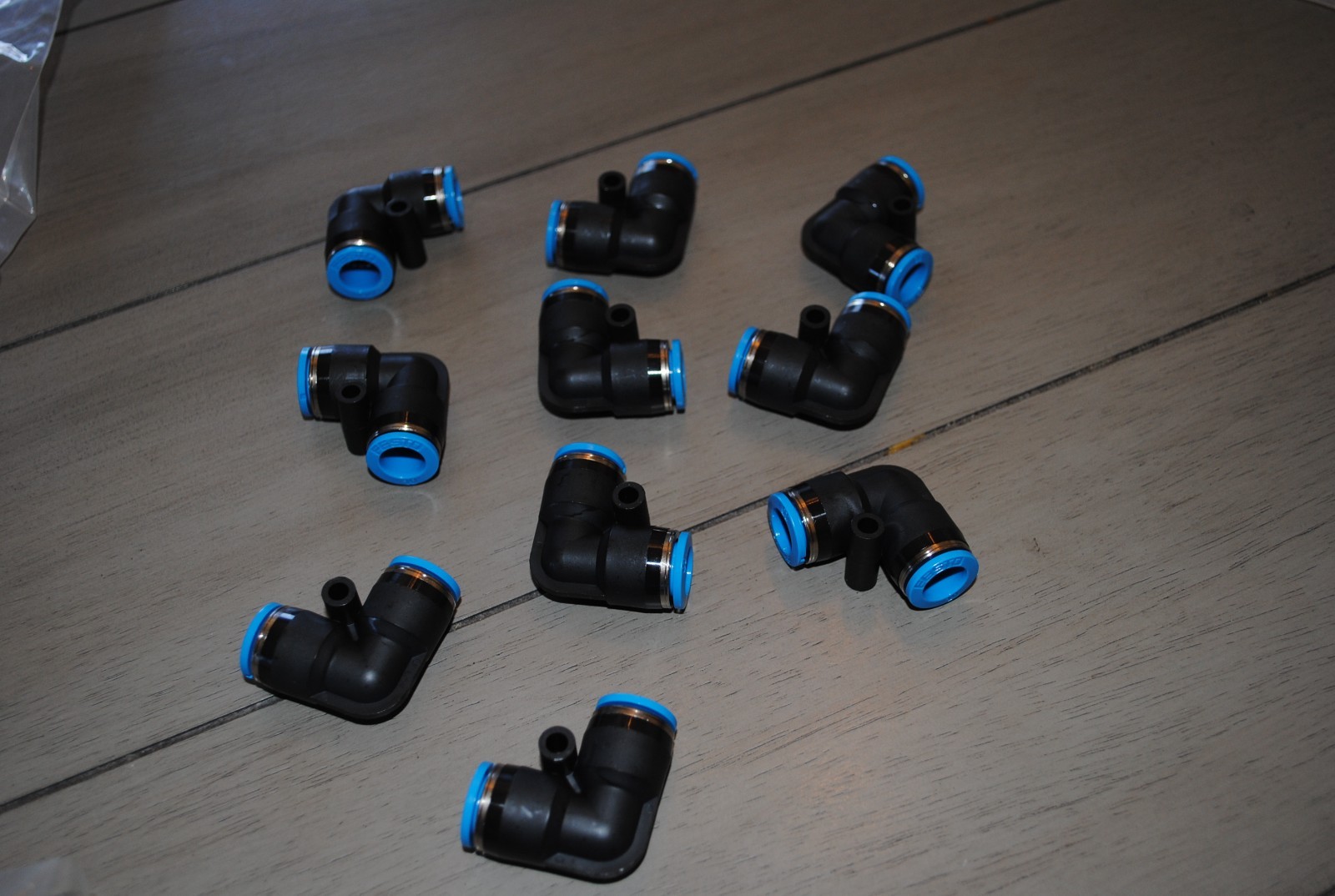 BAG OF 10 Festo QSL-10 Push-In L-Connector 10mm NOS OPEN PACKAGE FREE SHIPPING