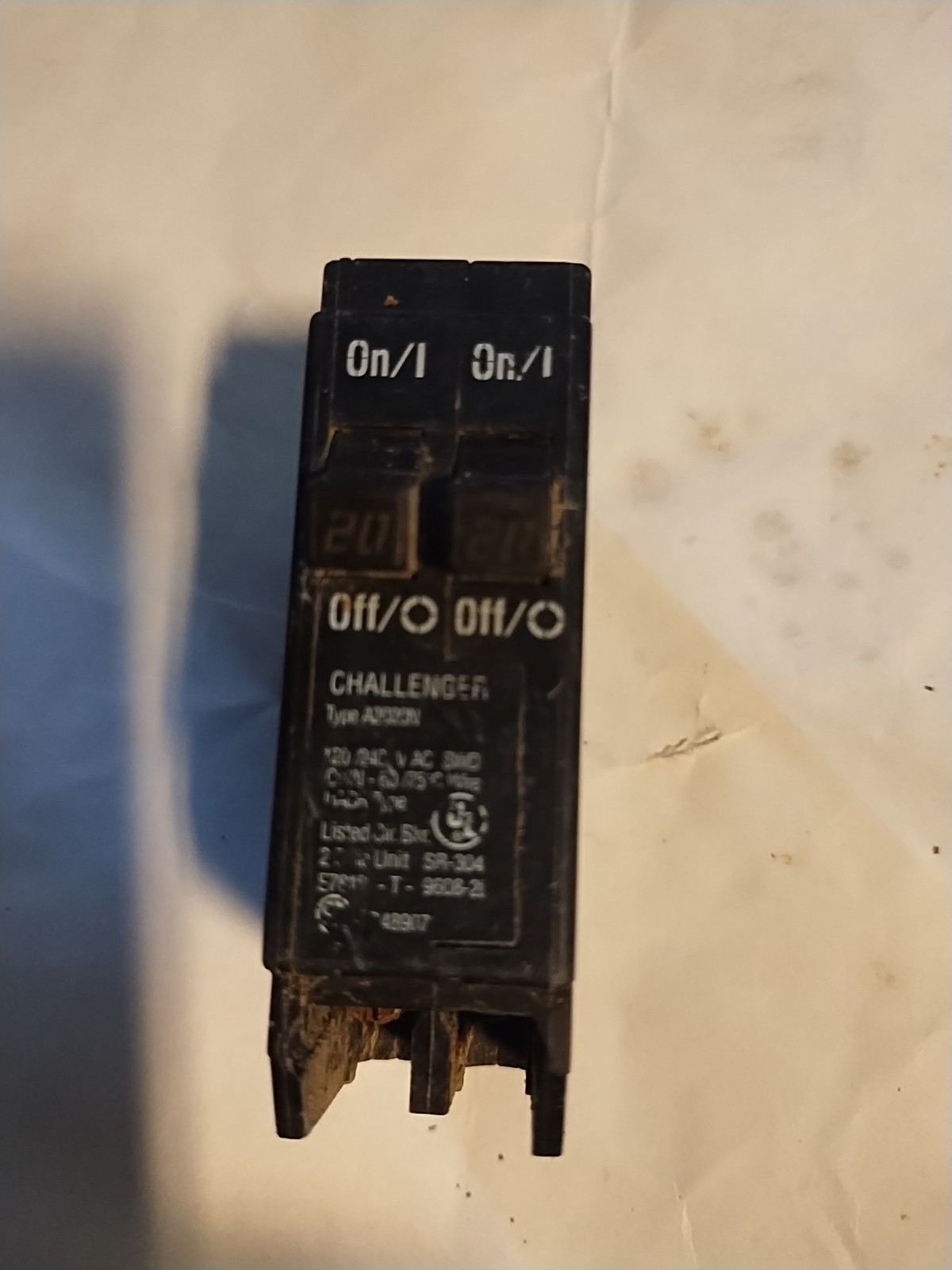 Square D QOT2020 2 Pole 20 Amp Tandem QOT Circuit Breaker Tested 20a Twin
