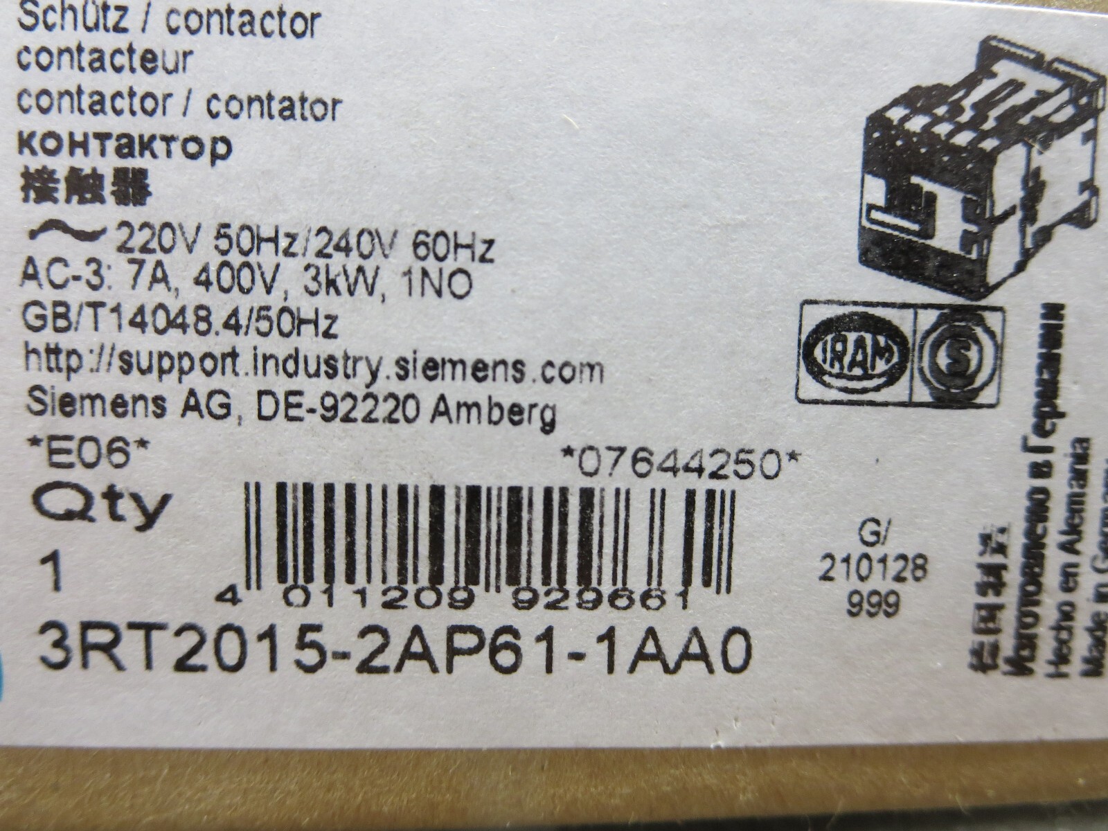 Siemens,3RT2015-2AP61-1AA0,Contactor,240V/60Hz,220V/50Hz,AC-3,7A, 400V, 1NO, 3kW