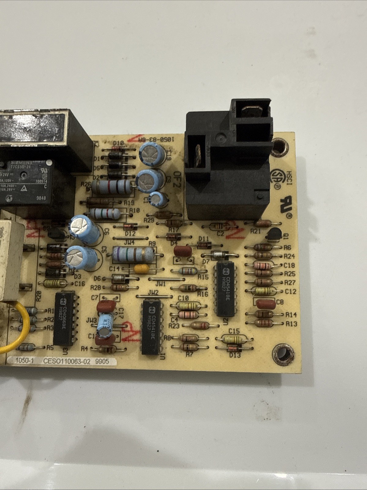 Carrier Bryant CESO110063-02 1050-83-6A Defrost Control Circuit Board