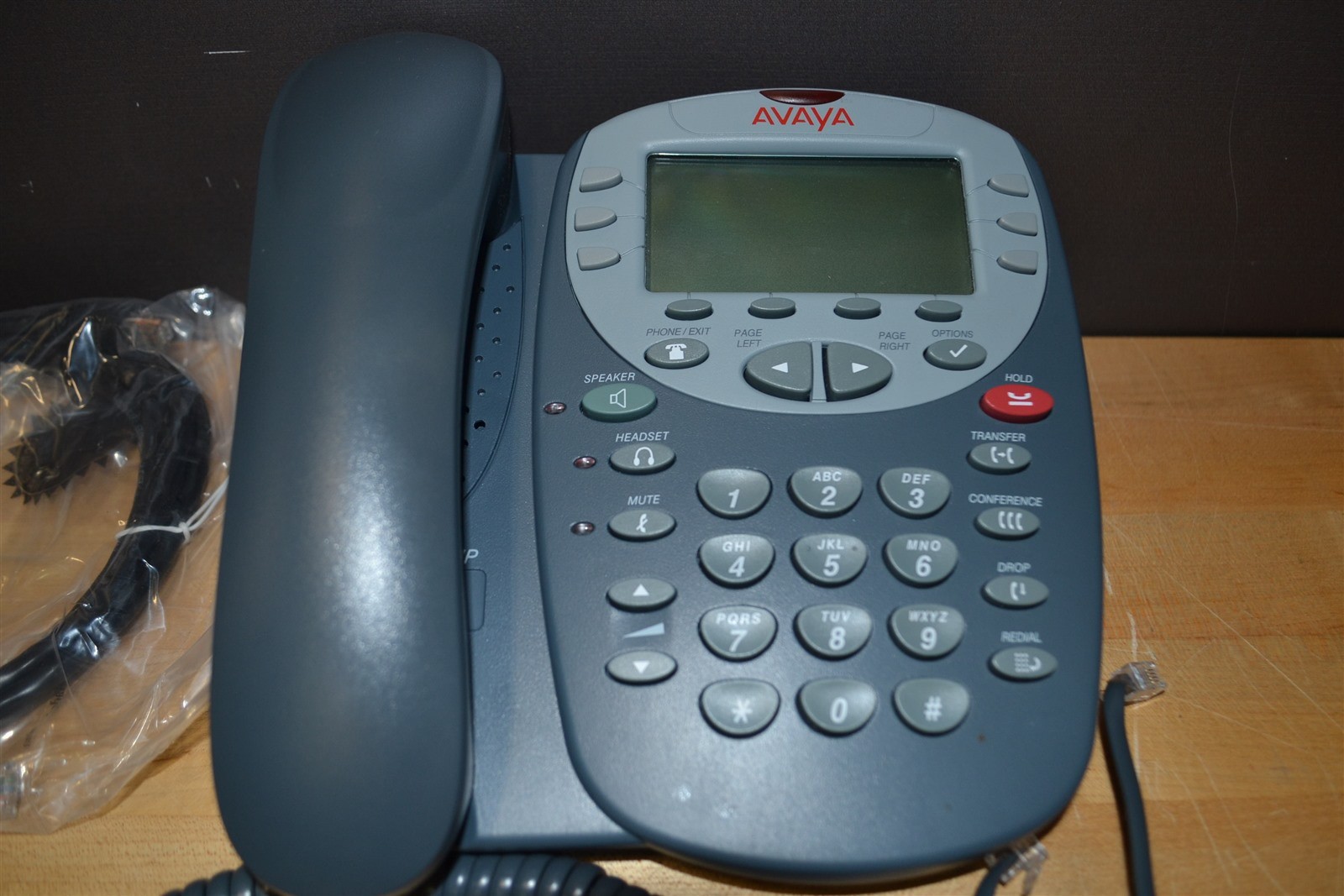 Avaya 4610SW IP 4610D01A-2001 VoIP Gray Office Display IP Phone New