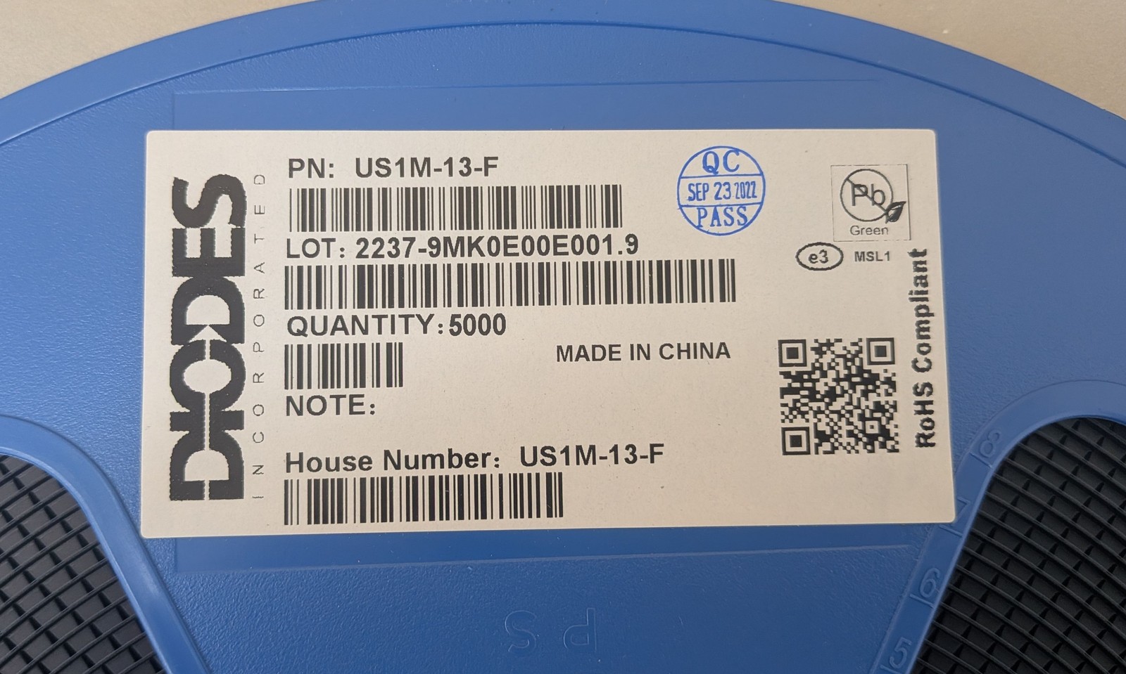 (Reel of 5000) Diodes US1M-13-F 1000V 1A Fast Recovery Rectifiers