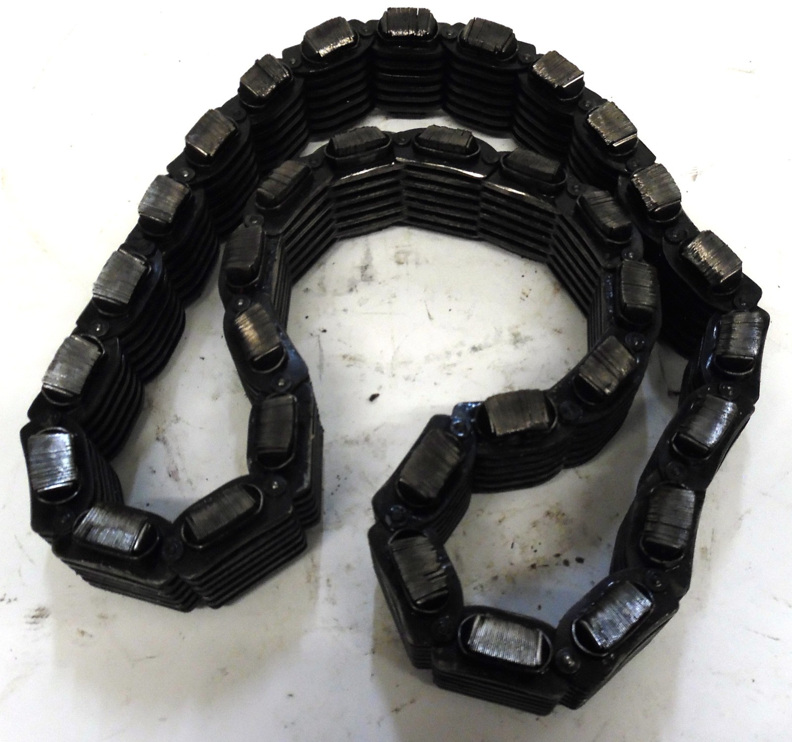 UNKNOWN BRAND 4-32 PIV CHAIN, APPROX 45″ LENGTH