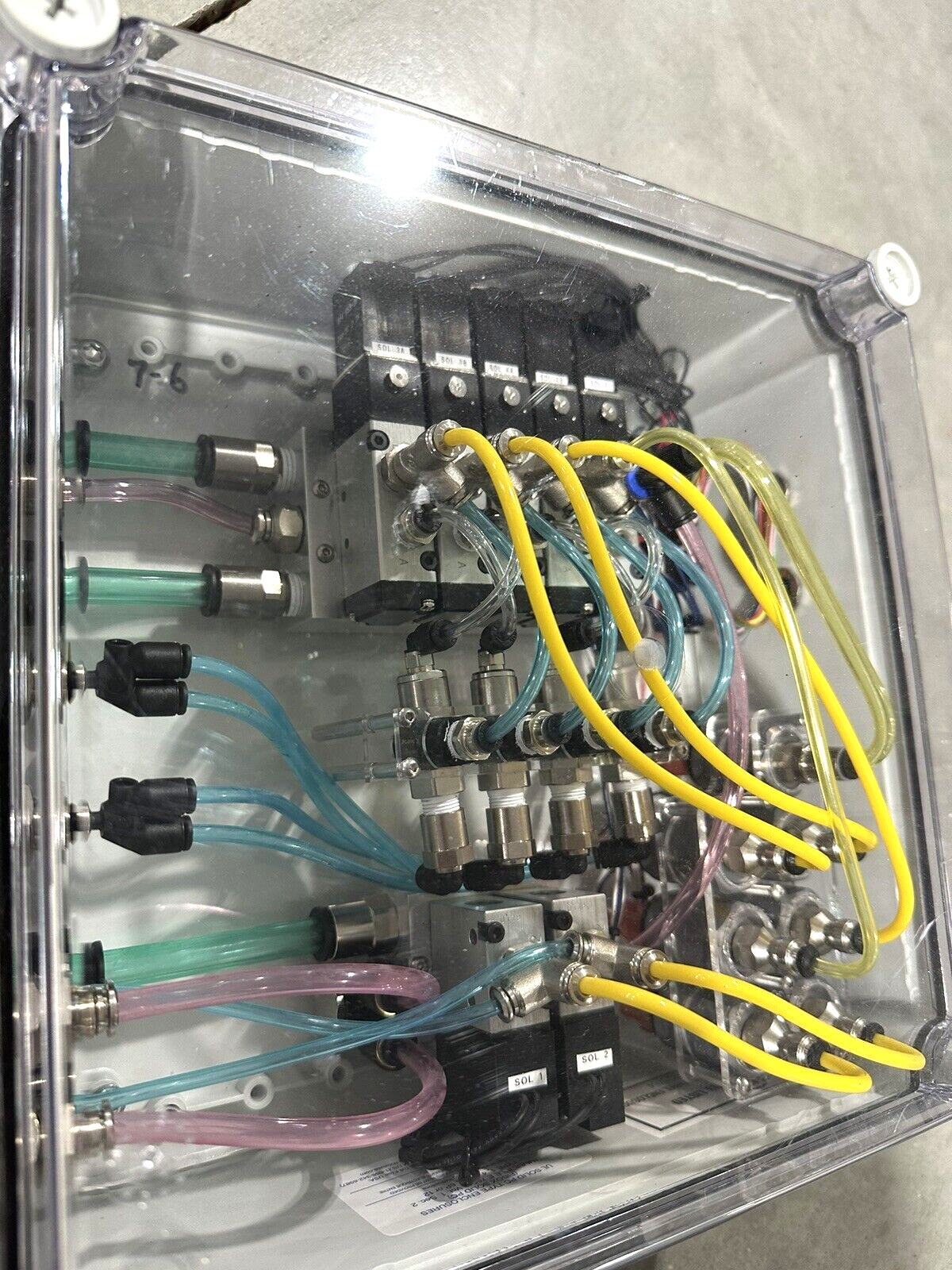 Ready Robotics ARO End Effector Air Module Universal Robots Fanuc ABB etc.