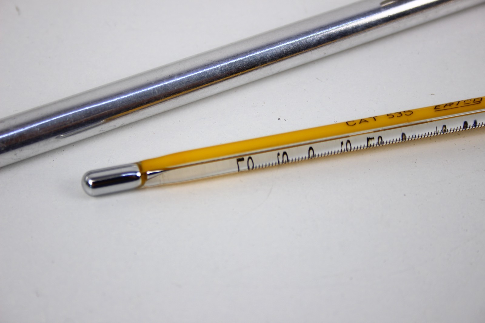 Ertco 535 Glass Pocket Thermometer, -20 to 100 C Aluminum Protective case