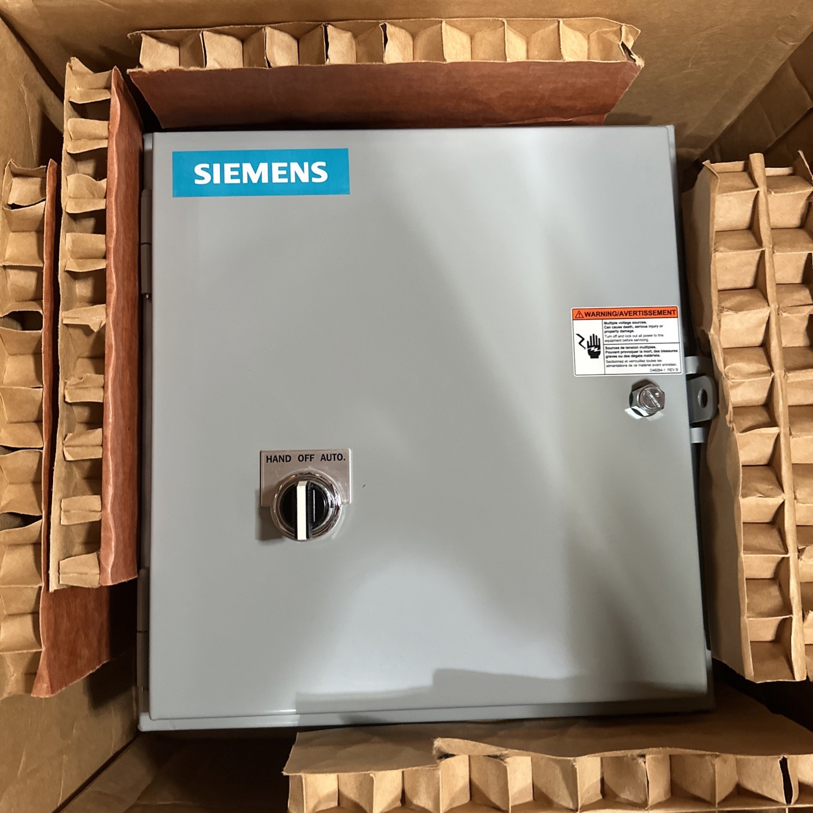 🔴Siemens LCE02C005120A Electrically Held Lighting & Heating Contactor 30A‼️
