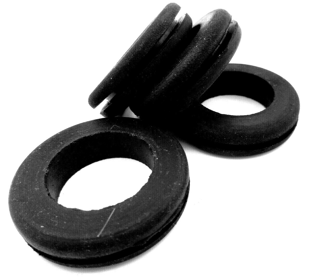 Rubber Grommets, Fits 1″ Round Hole, For 1/16″ Thick Material, Has 3/4″ ID