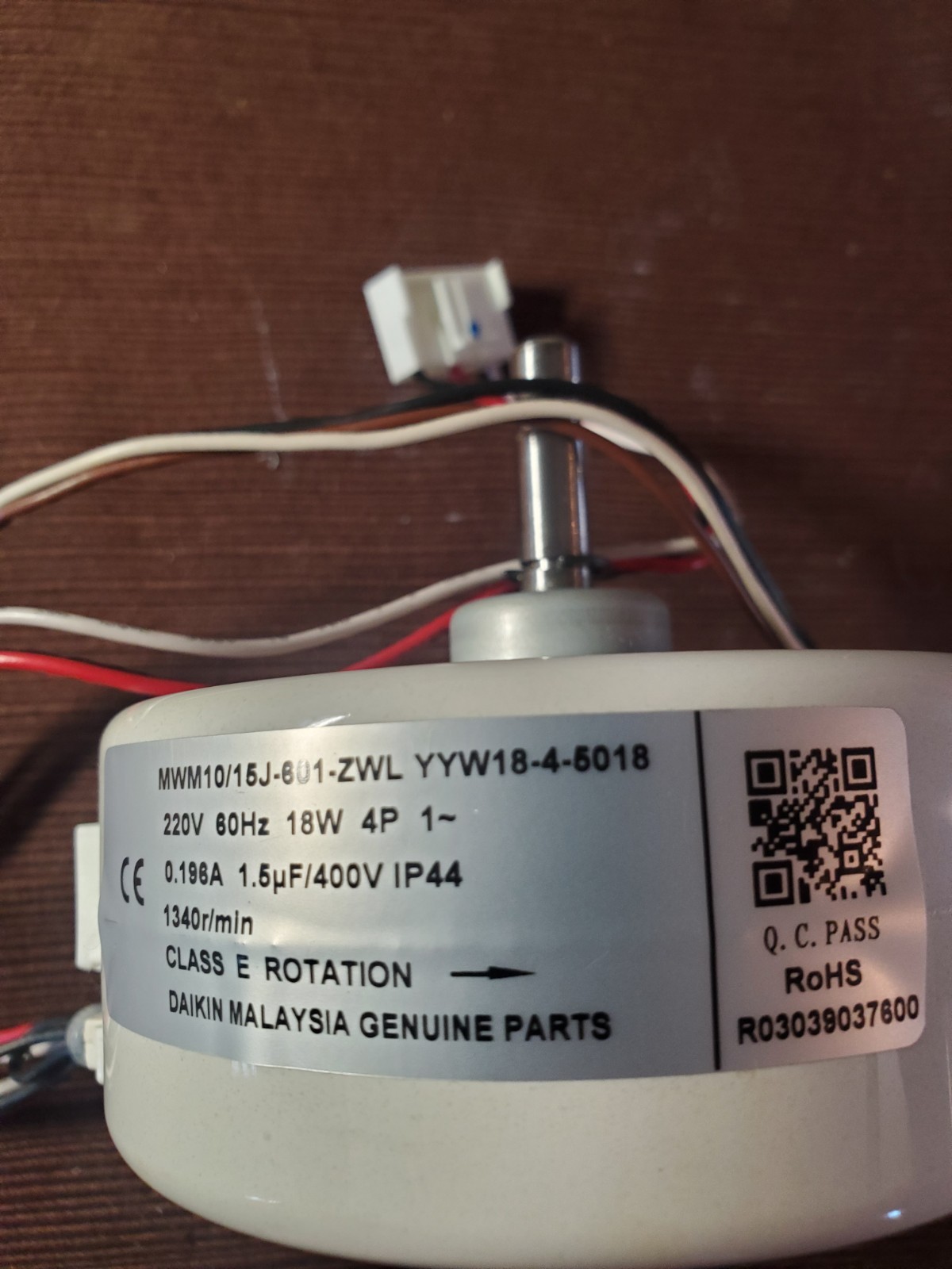 Fits Daikin MWM10/15J-601-ZWL Fan Motor, 220 Volt, 18 Watt