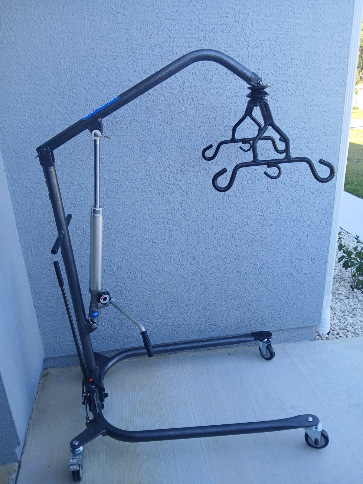 Medline Manual Hydraulic Patient Lift, Hoyer Lift 6-Point Cradle – MDS88200D
