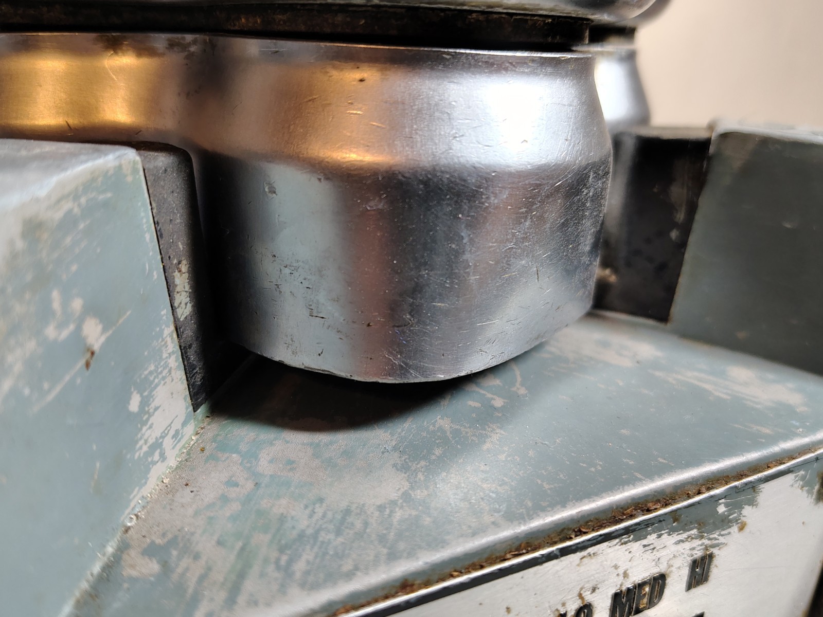 Waring Blender CB6 115 Volts Model 34BL22 Used – Needs Rubber Legs/Pads