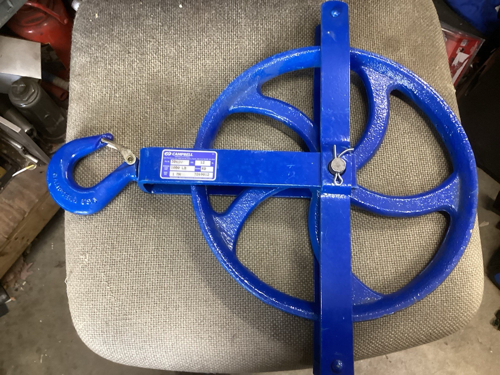 NEW Campbell 3061V Gin Wheel Roofer’s Block 12″ Pulley Sheave Made in USA