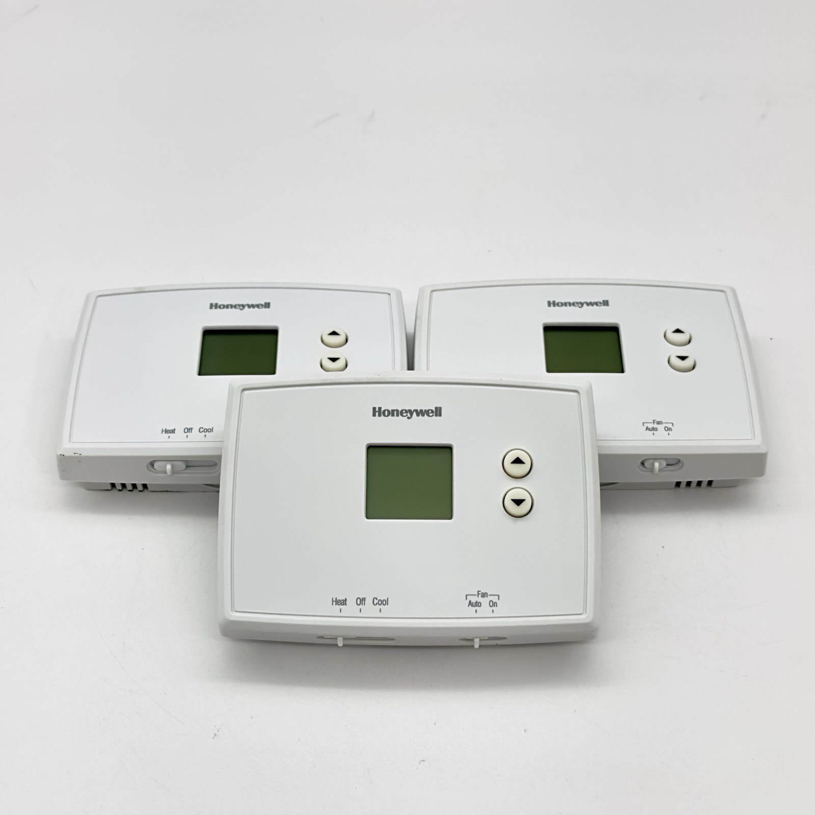 Lot of 3 Honeywell Thermostats RTH111B-1024 Non-Programmable CLEANED TESTED GUC