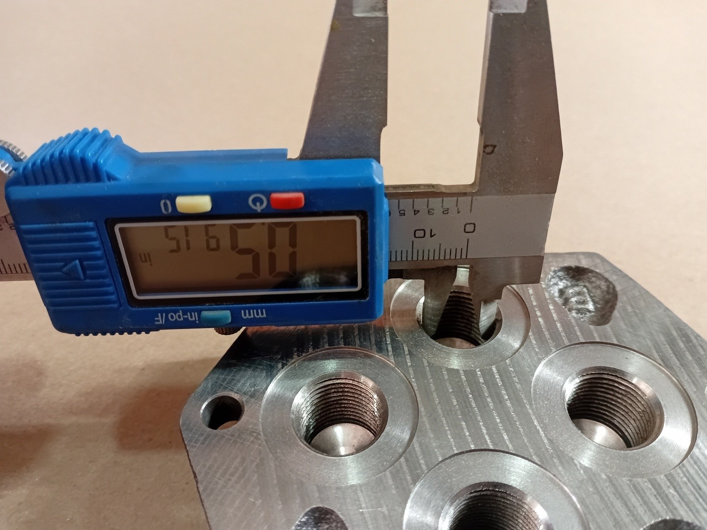 SURPLUS NEW REXROTH R900424448 Subplate , G342/01 – Parts & Components