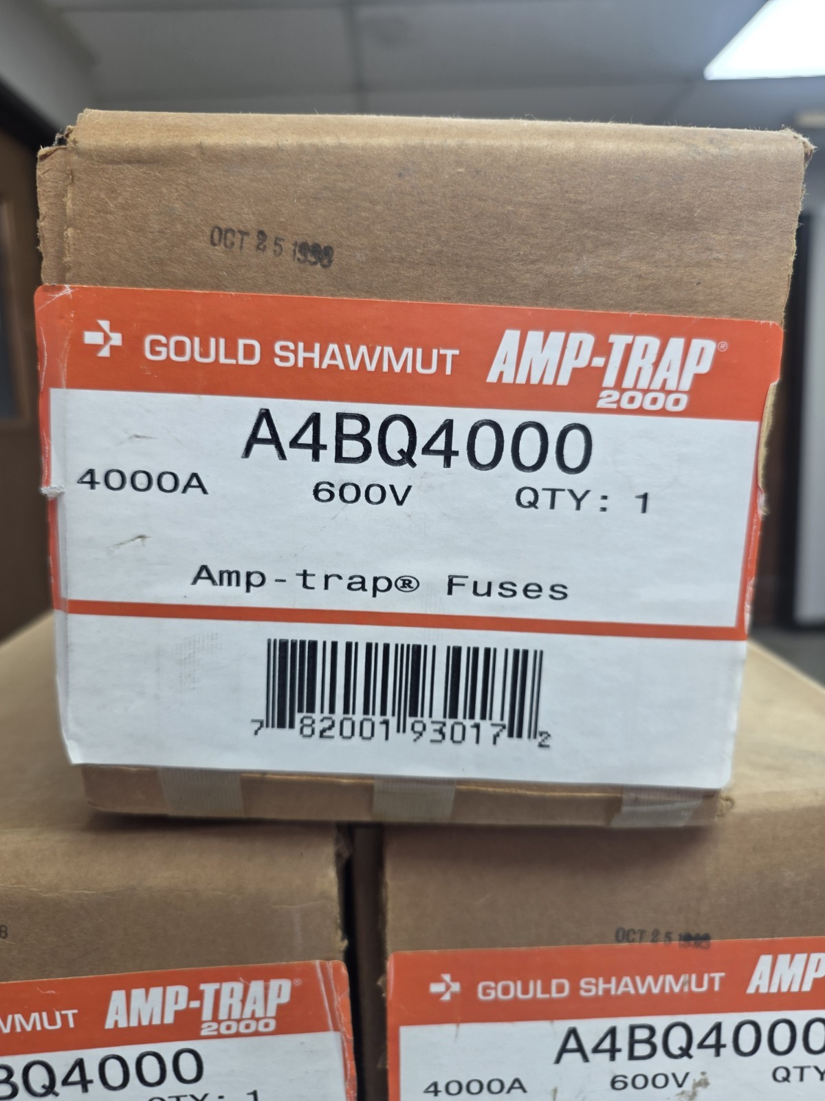 A4BQ4000 GOULD SHAWMUT 4000A 600V 3 NEW FUSES IN BOX FOR 1 PRICE FREE SHIPPING