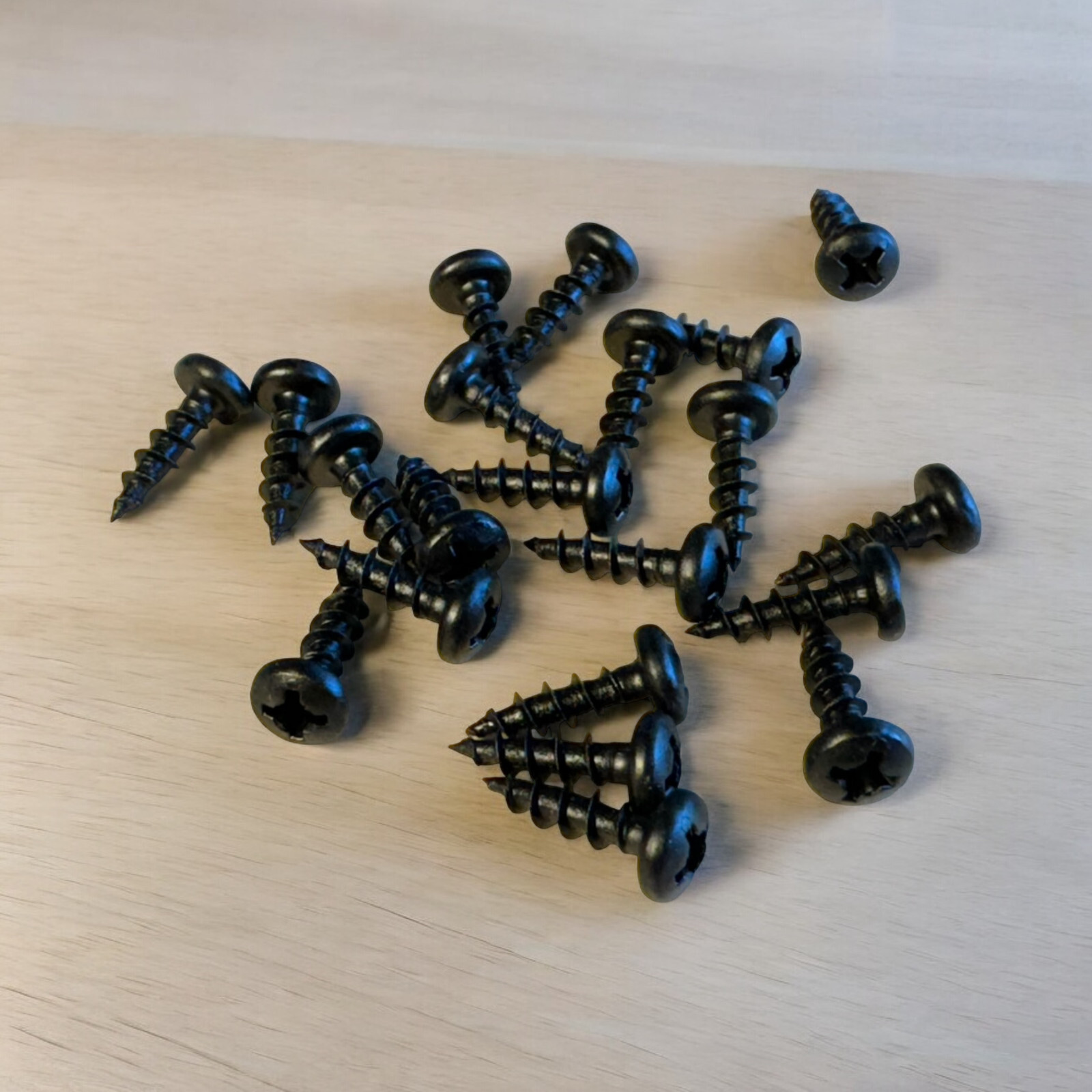 Black Pan Head Screws #6×1/2″, #6×5/8″ QTY 250 pack, #8×3/4″ QTY 200 pack