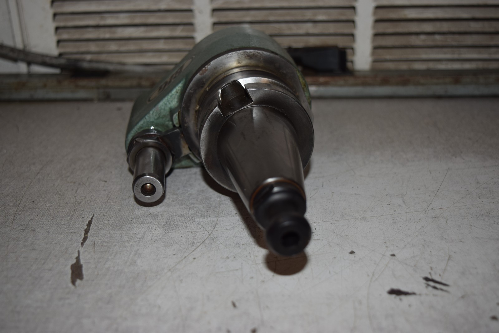 BIG BT40-OHS1.000-6.500 Live Tool Holder BT40 1″ Hole