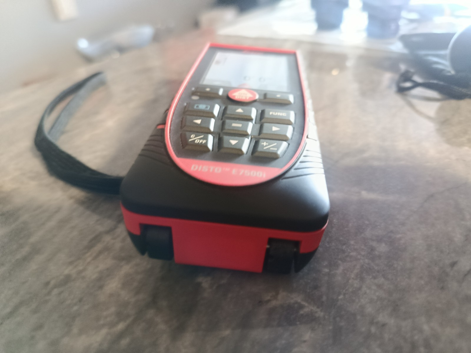 Leica DISTO E7500i 650 ft. Laser Distance Measurer / Bluetooth – VGC 1