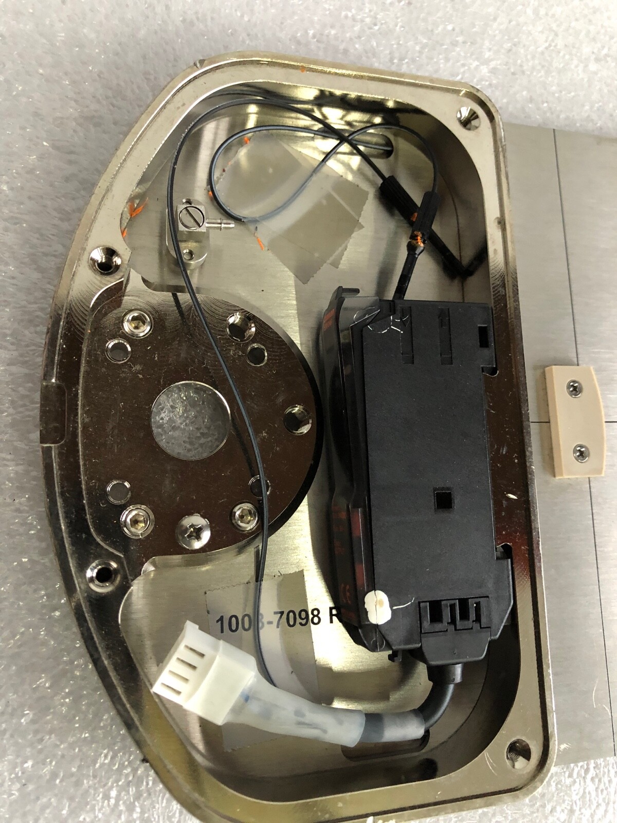 Brooks Automation ESH100-TB Robot END Effector