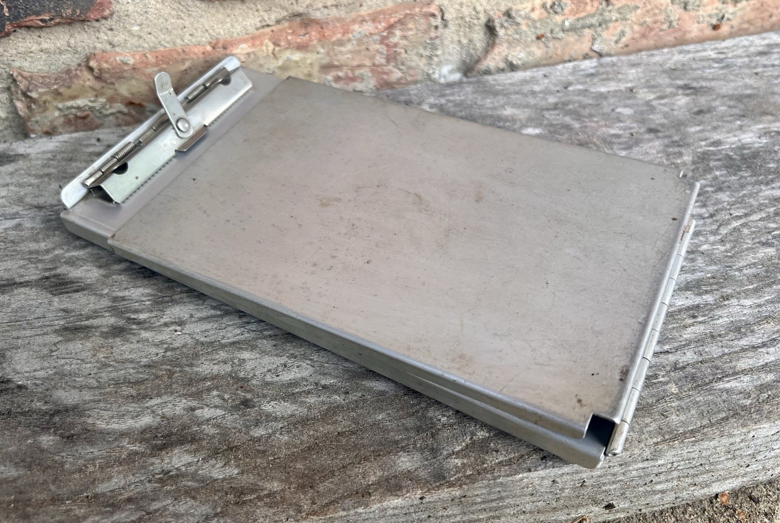 Vintage Metal Aluminum Clipboard Storage Form Holder Flip Top Clip Small