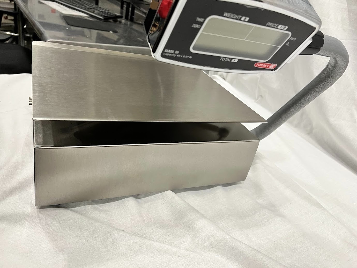 Tor Rey PC-40LT 40 lb. Digital Price Computing Scale, Legal for Trade