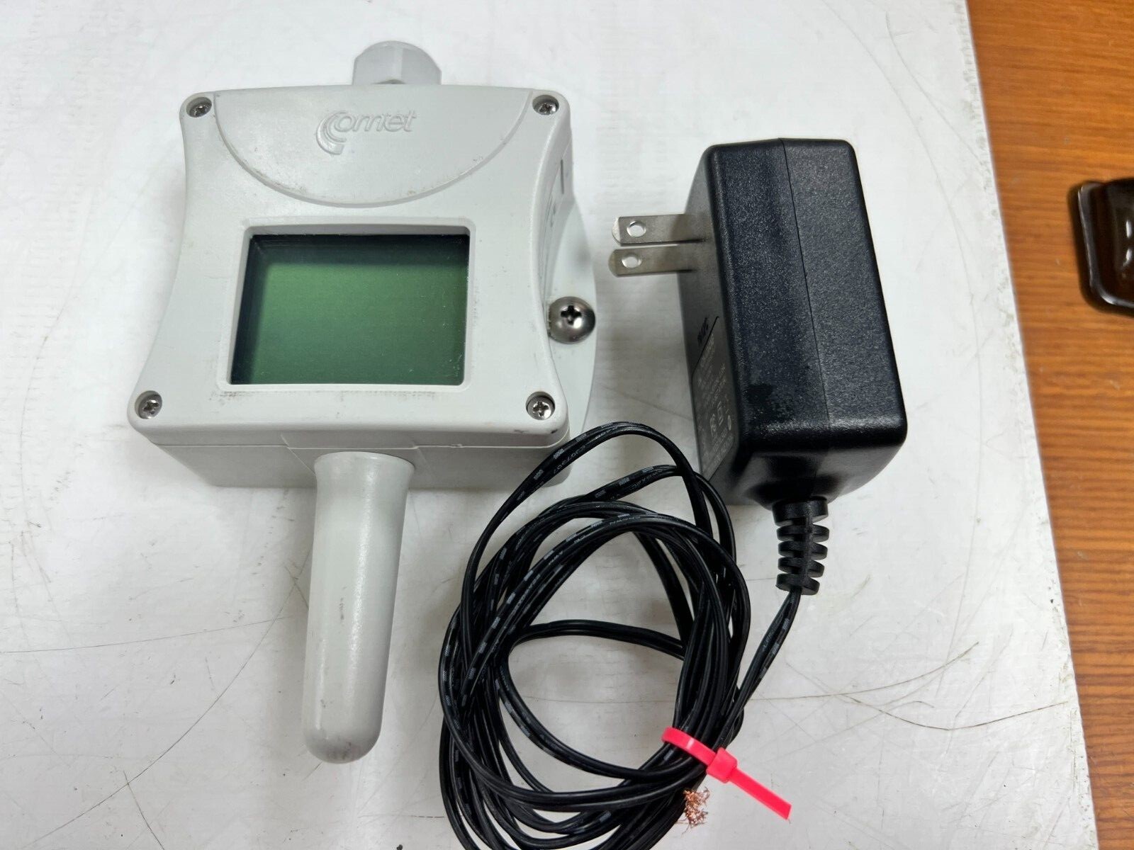 👀 COMET AMBIENT TEMPERATURE TRANSMITTER W/ RS232 OUTPUT 90-30 VDC T0310