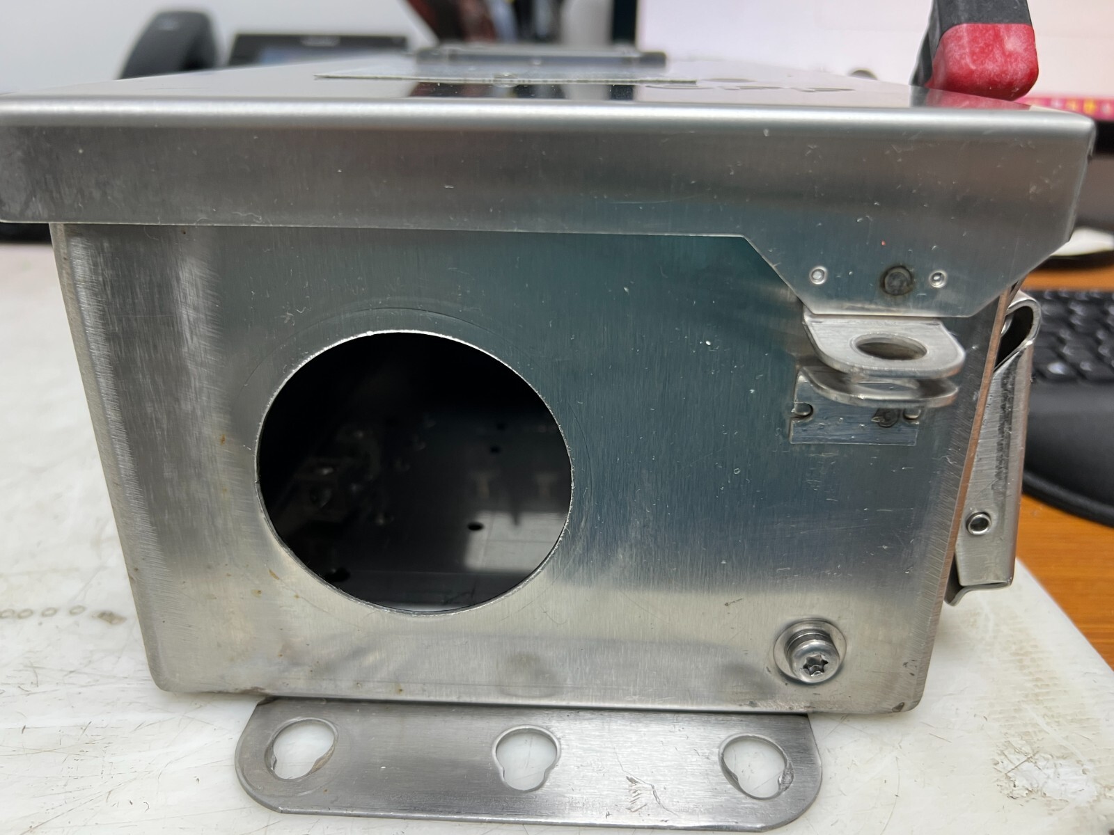 👀 SQUARE D 30A NON-FUSED STAINLESS STEEL SAFETY SWITCH 600V 3Ø 30 HP HU361DSVW